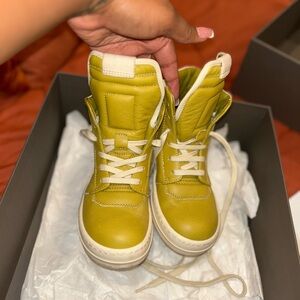kids authentic rick owen sneakers in excellent condition worn handful of times